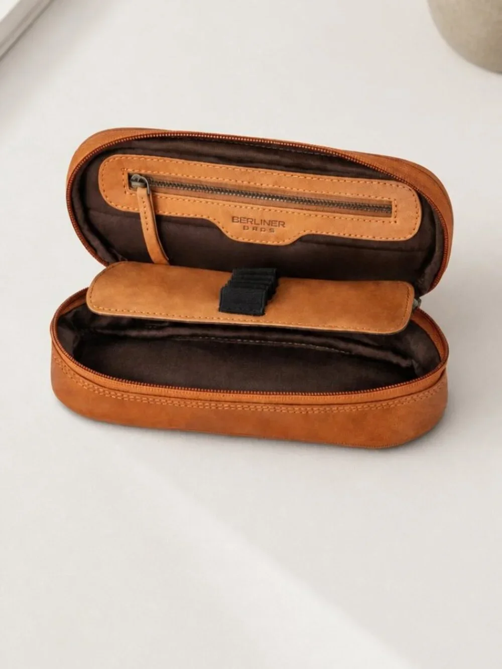 Berliner Bags “Felix” Leather Pencil Case – Vintage Brown Vegetable-Tanned Goat